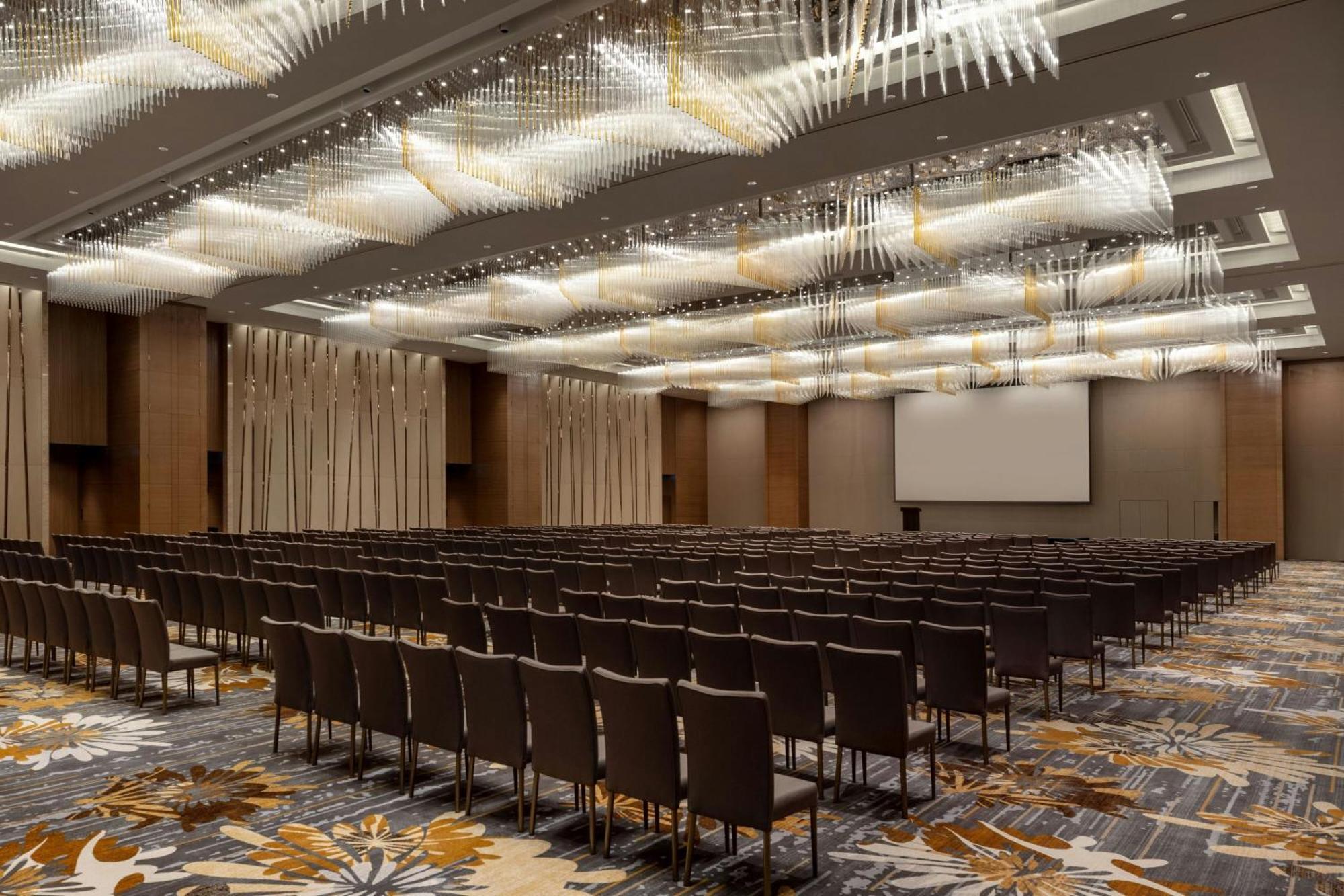Sheraton Hong Kong Tung Chung Hotel Ngoại thất bức ảnh